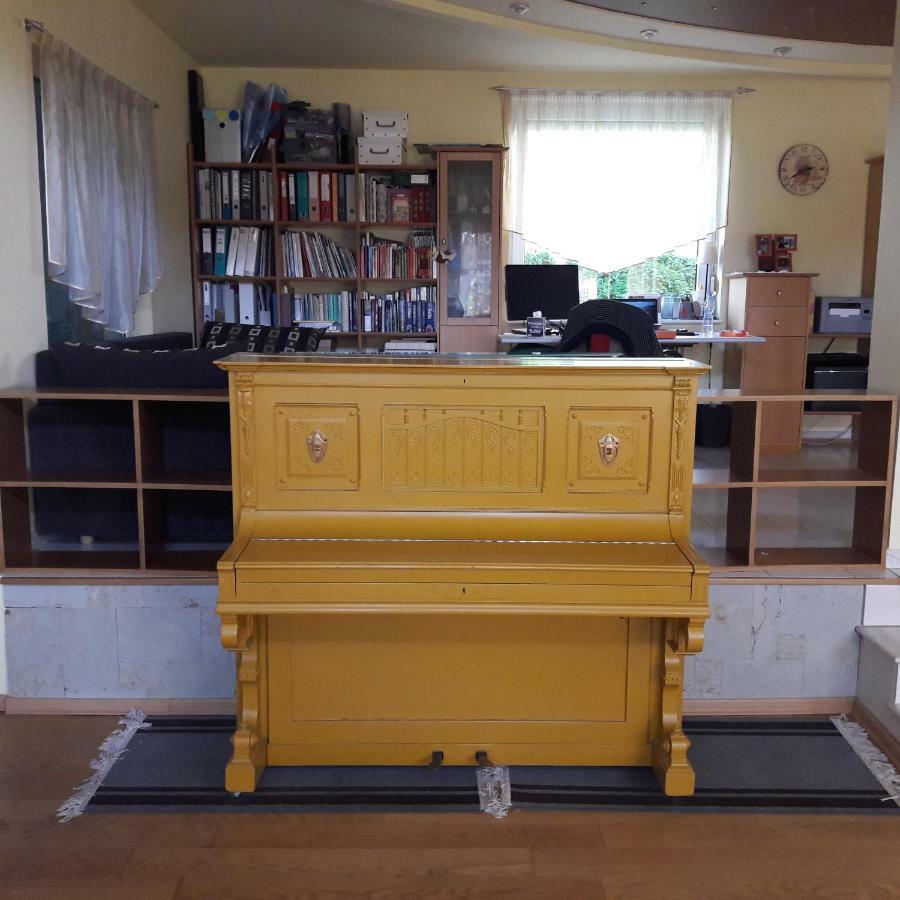 Villa Kysucka Szenc Kültér fotó